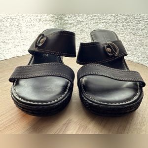 Italian Shoemakers Wedge Sandals